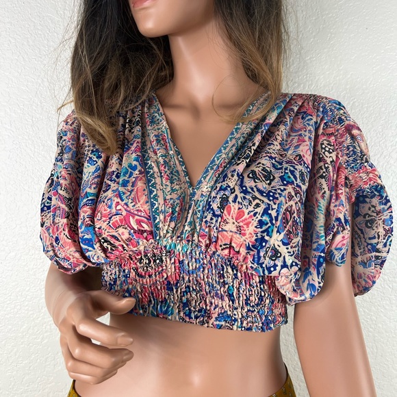 Vintage Inspired Floral Print Smocked Crop Top - Picture 6 of 6
